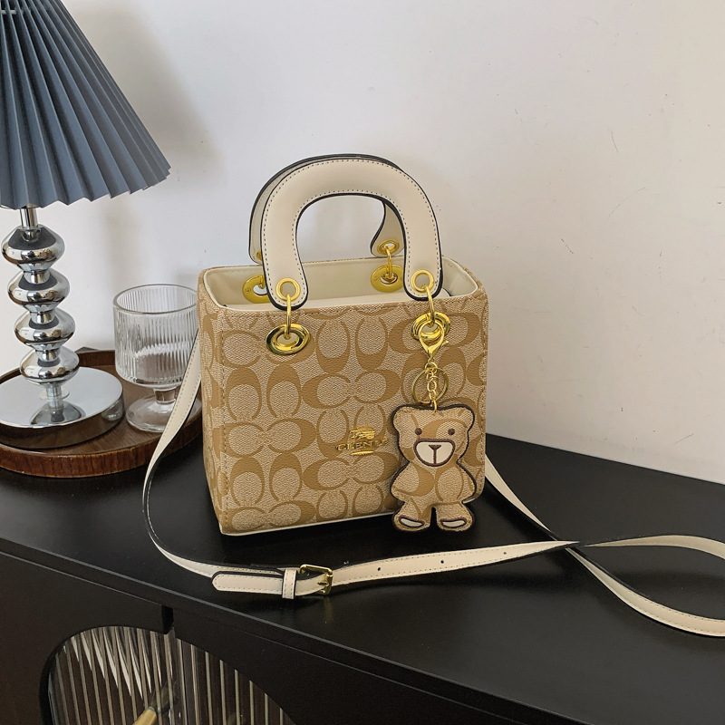 2026 New Luxury Women Vintage  - огляд і ціна Women'S Bags At M&S