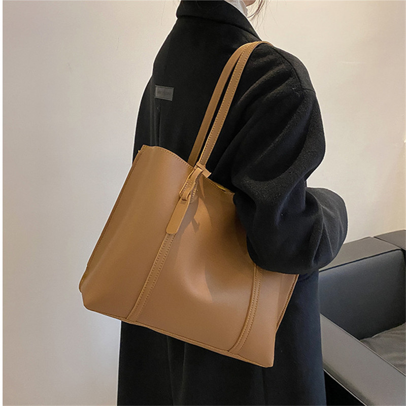 Classic Black Faux Leather Tot - огляд і ціна Women'S Tote Bags For Work
