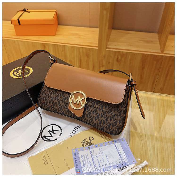 Michael Kors Fashion Crossbody - огляд і ціна Women'S Bags Michael Kors