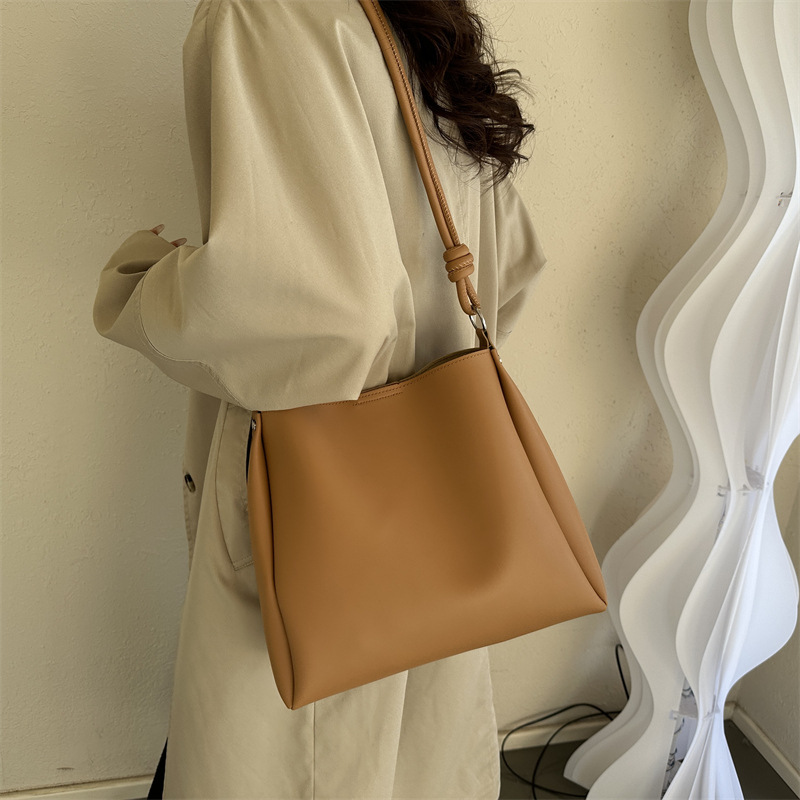 Commuting Korean Version Large - огляд і ціна Women Bags For Airport