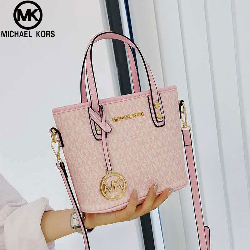Michael Kors Ole Jet Set 2026  - огляд і ціна Women'S Bags Michael Kors