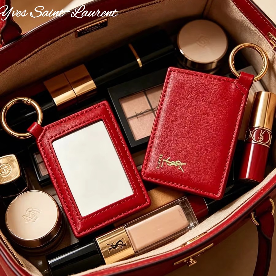 YSL  Red Leather Square Mini P - огляд і ціна Women'S Bags Holiday